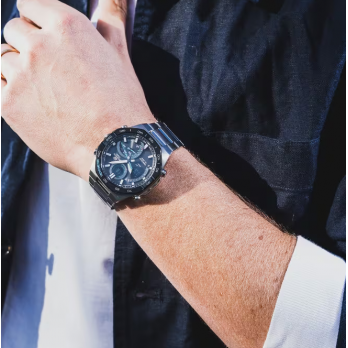 Relógio Edifice Bluetooth Solar Racing Homem ECB-950DB-1AE